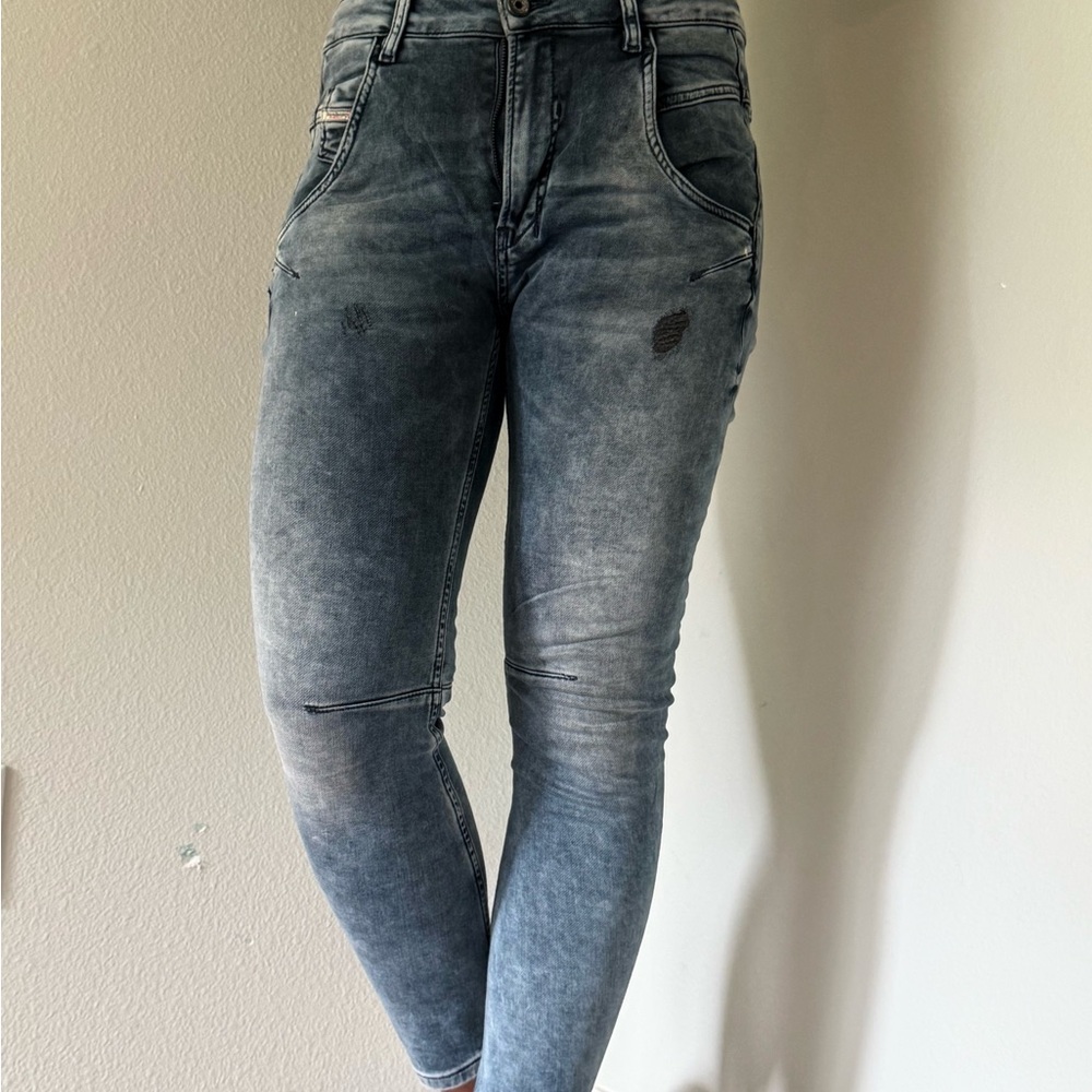 Diesel Women's Faded Grey-Blue Skinny Jeans